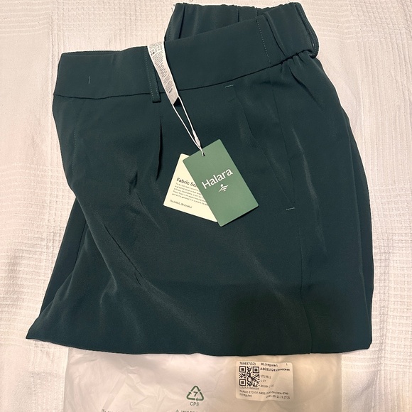 NWT Halara High Waisted Pocket Solid Work Tapered Pants - Picture 7 of 7